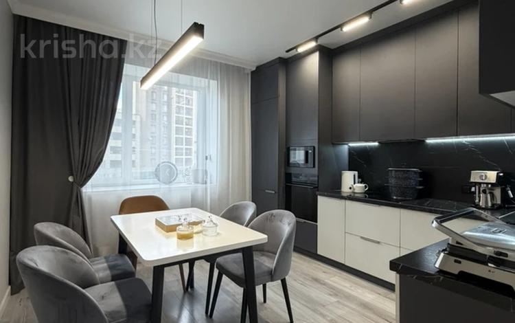 4-комнатная квартира · 112 м² · 2/9 этаж, Кайым Мухамедханов 23 за 98 млн ₸ в Астане, Нура р-н — фото 2