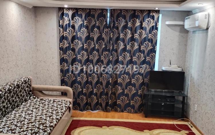 2-комнатная квартира · 55 м² · 2/5 этаж, мкр 5, Мкр 5 Алия Молдагулова 47 — Пр.-т.Абулхайыр хана - пр.-т.А. Молдагуловой за 160 000 ₸ в Актобе — фото 2