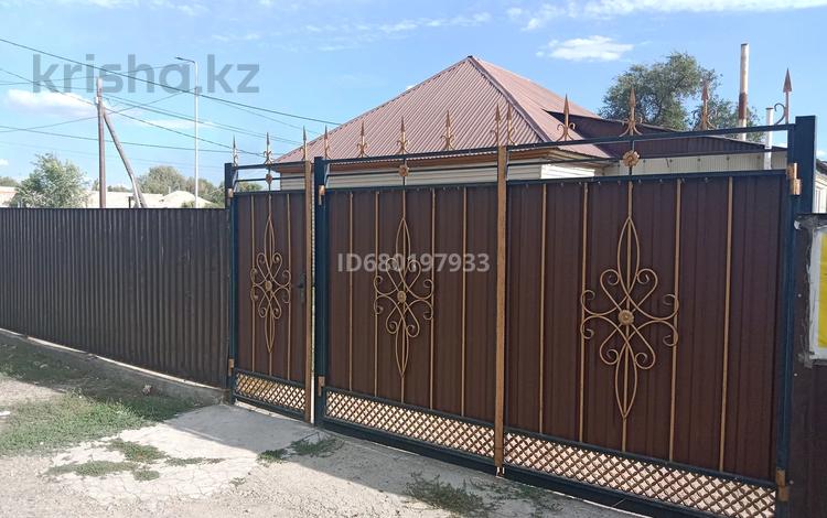 Жеке үй · 5 бөлме · 110 м² · 10 сот., Еркин. Гагарина 58, бағасы: 18 млн 〒 в Талдыкоргане, военный городок Улан — фото 7