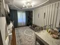 3-комнатная квартира · 62 м² · 5/5 этаж, мкр Аксай-3 11 за 300 000 ₸ в Алматы, Ауэзовский р-н — фото 3