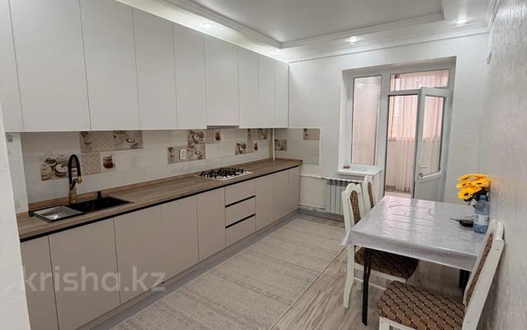3-бөлмелі пәтер · 110 м² · 2/6 қабат, 34-й мкр 1, бағасы: 38 млн ₸ в Актау — фото 2