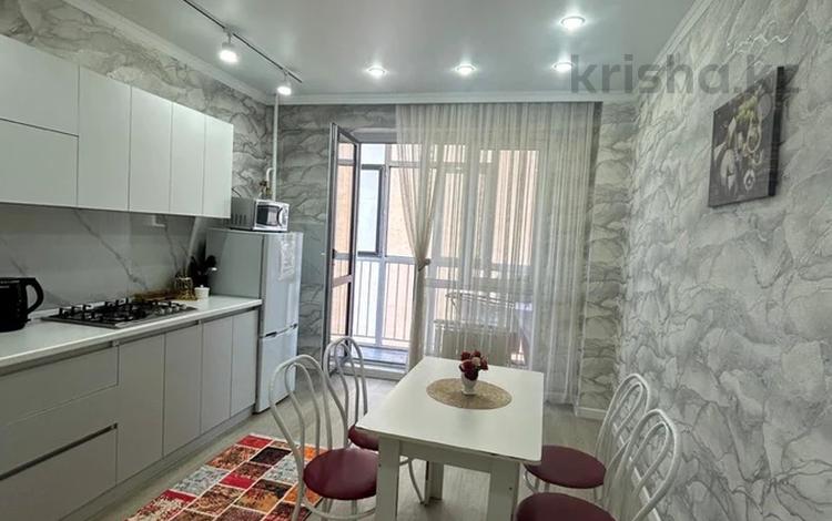 1-бөлмелі пәтер · 52 м² · 5/10 қабат, Сейфуллина 51 — Рядом вокзал 1, бағасы: 15 000 ₸ в Алматы, Турксибский р-н — фото 40