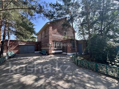 Жеке үй · 4 бөлме · 109 м² · 15 жүзд., Ледовского 3, бағасы: 85 млн ₸ в Павлодаре