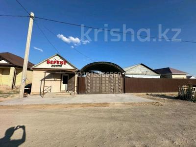 Жеке үй · 4 бөлме · 312 м² · 10 жүзд., Абилкасимов 150 — Абенов, бағасы: 30 млн ₸ в 