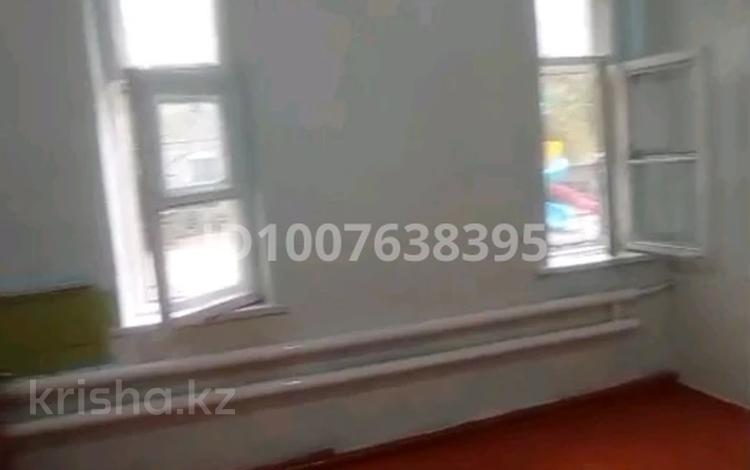 1 комната · 32 м² · 1/2 этаж, мкр Агропром 19 — Абая за 40 000 ₸ в Шымкенте, Туран р-н — фото 7