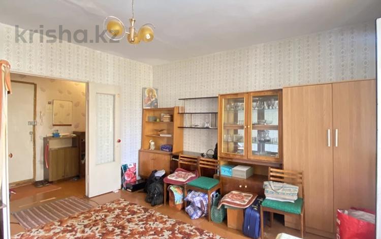 1-комнатная квартира · 42.3 м² · 5/6 этаж, мкр Юго-Восток, степной 4 за 12.8 млн ₸ в Караганде, Казыбек би р-н — фото 2