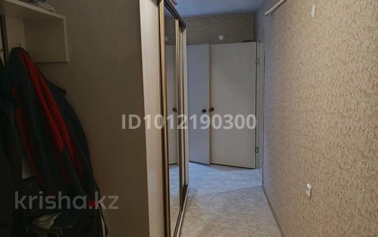 1-комнатная квартира · 51.3 м² · 5/9 этаж, Просп. Аль-Фараби за 23 млн ₸ в Усть-Каменогорске, Ульбинский — фото 2
