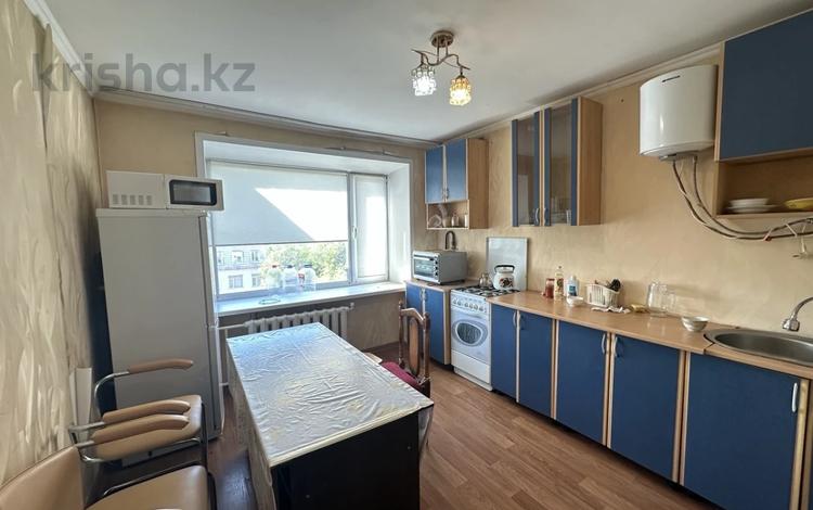 2-бөлмелі пәтер · 64 м² · 5/5 қабат, Касымханова 16, бағасы: 27 млн ₸ в Костанае — фото 8