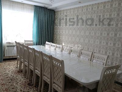 Отдельный дом · 5 комнат · 150 м² · 8 сот., Бигельдинова 4А — Район Аэропорта за 45 млн 〒 в Таразе