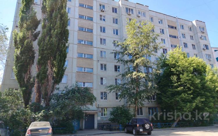3-комнатная квартира · 65 м² · 7/9 этаж, мкр 11, Шайкенова 21 за 22 млн ₸ в Актобе — фото 2