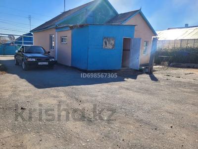 Отдельный дом · 4 комнаты · 135 м² · 10 сот., Казахстанская 6 за 18 млн ₸ в Топаре