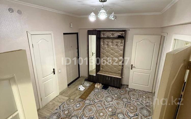 3-комнатная квартира · 80 м² · 6/9 этаж, Сауран 4 — Достык-Сауран за 45.5 млн ₸ в Астане, Есильский р-н — фото 2