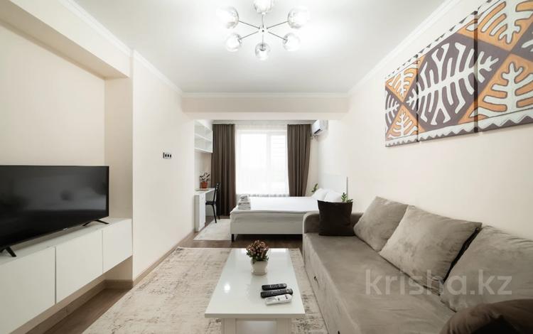1-комнатная квартира, 48 м², 10/10 этаж посуточно, Фрунзе 587 за 18 000 〒 в Бишкеке — фото 2