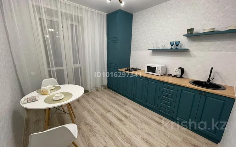 1-комнатная квартира · 40 м² · 5/9 этаж, Микрорайон Береке 60 — Костанай Плаза, Тобол Арена за 180 000 ₸ — фото 2