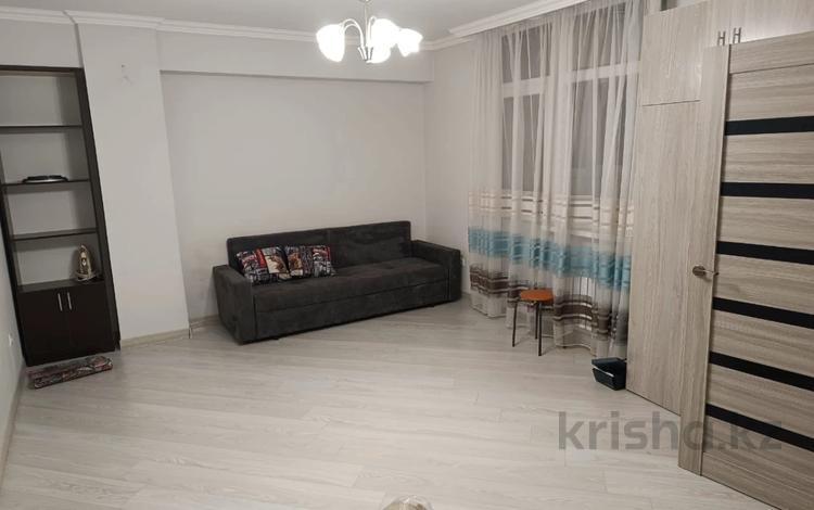 1-комнатная квартира, 47 м², 5/9 этаж помесячно, Шугыла 340/4к1