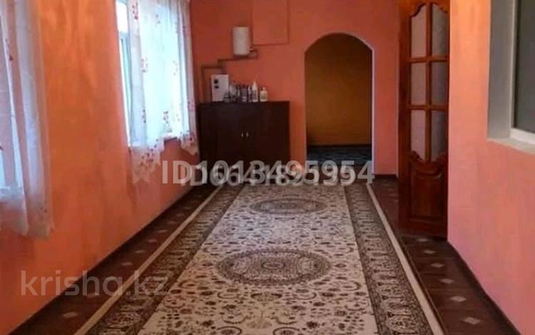 Отдельный дом · 10 комнат · 238 м² · 15 сот., Аймауытов д.6 за 18 млн ₸ в Шардара — фото 2
