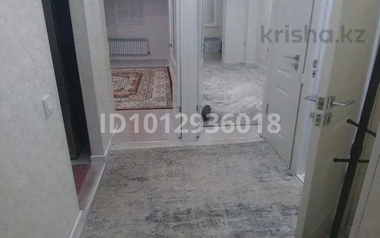 2-комнатная квартира · 54 м² · 5/9 этаж, 11-й мкр, 11-ш/а. 32 за 180 000 ₸ в Актау — фото 2