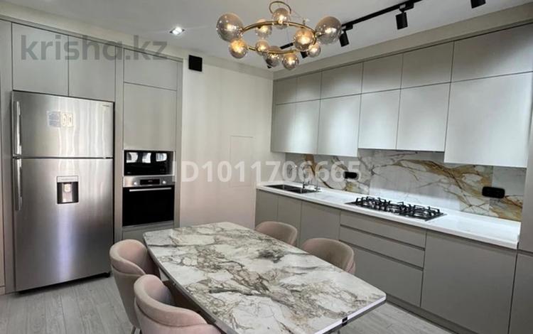 3-бөлмелі пәтер · 110 м² · 5/9 қабат, мкр Нурсая, Әбілқайыр Хан, бағасы: 76 млн ₸ в Атырау — фото 10