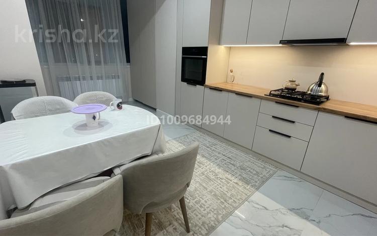 3-бөлмелі пәтер · 97 м² · 4/5 қабат, Кеменгер 41, бағасы: 41.3 млн ₸ в Уральске — фото 2
