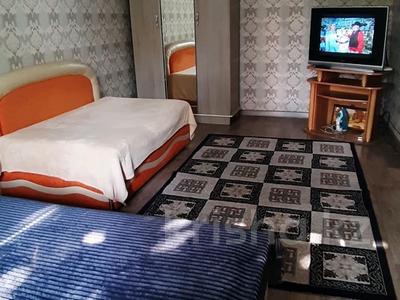 1-комнатная квартира · 42 м² · 3/5 этаж, Наурызбай Батыра 82 — Казбек Би за 12 000 ₸ в Алматы, Алмалинский р-н