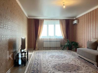 2-комнатная квартира, 94.4 м², 5/5 этаж, Бокенбай Батыра за 18 млн 〒 в Актобе