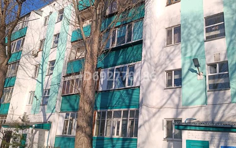 3-комнатная квартира, 74 м², 4/5 этаж, Аблай хана 6/4 — находится возле евразийского университета за 29.5 млн 〒 в Астане, Алматы р-н — фото 2