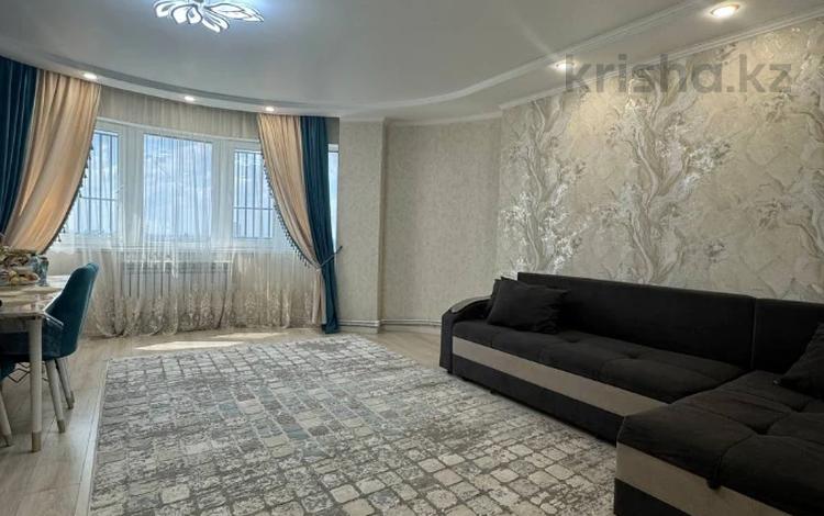 3-бөлмелі пәтер, 75 м², 8/15 қабат, мкр Новый Город, Абая 61/2, бағасы: 37 млн 〒 в Караганде, Казыбек би р-н — фото 2