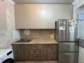 3-комнатная квартира · 71 м² · 4/5 этаж, 6-й мкр 26 — Дом Быта за 25 млн 〒 в Актау