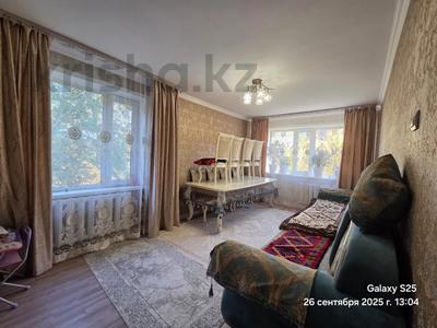 3-бөлмелі пәтер · 61.2 м² · 3/5 қабат, пр. Строителей, бағасы: 10.5 млн ₸ в Темиртау