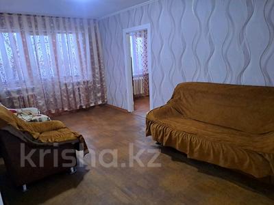 3-комнатная квартира · 57 м² · 4/5 этаж, 66-й квартал за 16 млн 〒 в Семее