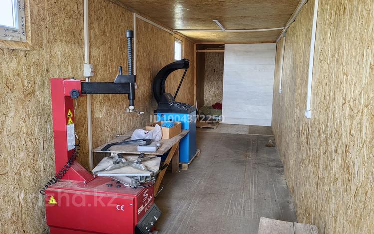 Контейнер · 40 м², бағасы: 4 млн ₸ в Актобе, жилой массив Кызылжар — фото 2