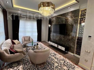 4-комнатная квартира · 140 м², Туран 22/1 за 1 млн 〒 в Астане, Есильский р-н