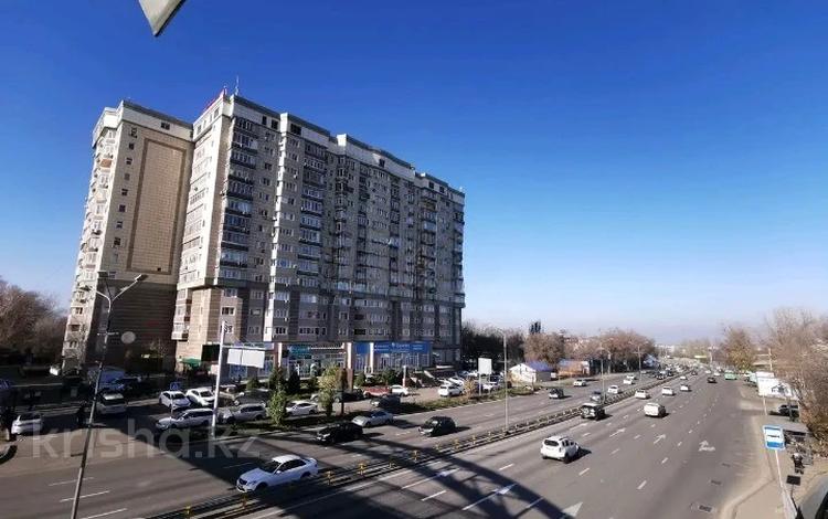 2-бөлмелі пәтер · 99 м² · 9/15 қабат, Жазылбека 20, бағасы: 67 млн ₸ в Алматы, Ауэзовский р-н — фото 2