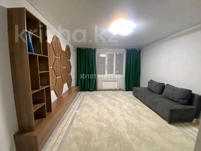 2-бөлмелі пәтер · 85.5 м² · 6/9 қабат, Ескі аэропорт ш/а. — Самал, бағасы: 28 млн ₸ в Уральске, мкр Старый Аэропорт