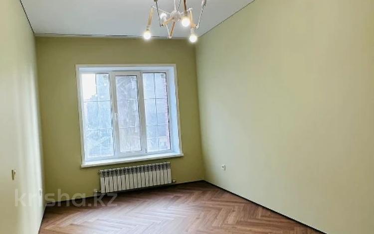 4-бөлмелі пәтер · 200 м² · 2/5 қабат, мкр. Алтын орда, бағасы: 105 млн ₸ в Актобе — фото 6