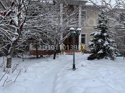 Отдельный дом · 4 комнаты · 209.6 м² · 6.8 сот., мкр Нур Алатау — Байкенова Кунаева за 196 млн ₸ в Алматы, Бостандыкский р-н