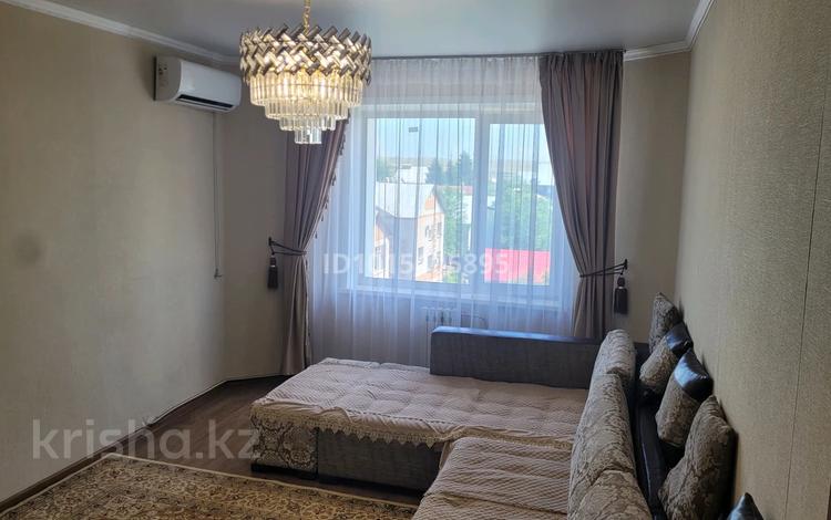 3-бөлмелі пәтер · 67.7 м² · 4/5 қабат, нуржау 15/2 — Касыма Кайсенова, бағасы: 26 млн ₸ в Усть-Каменогорске — фото 2