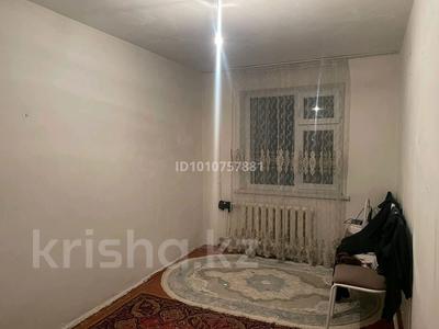 2-бөлмелі пәтер · 45 м² · 2/5 қабат, Акбулак ш/а. 19, бағасы: 10.5 млн ₸ в Таразе, мкр Акбулак