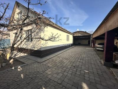 Отдельный дом · 6 комнат · 180 м² · 6 сот., мкр Ожет, Жиенбаева 26 за 80 млн ₸ в Алматы, Алатауский р-н