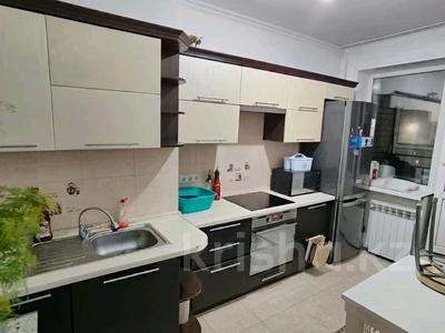 2-комнатная квартира · 60 м² · 3/9 этаж, Кошкарбаева за 26.5 млн 〒 в Астане, Алматы р-н