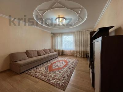 3-комнатная квартира, 92 м², 3/9 этаж, мкр Юго-Восток, Шахтеров 31а — Республики за 35.5 млн 〒 в Караганде, Казыбек би р-н