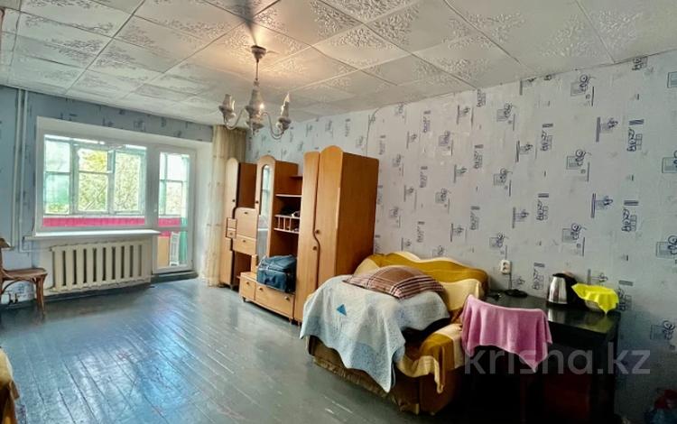 2-бөлмелі пәтер · 44.3 м² · 4/5 қабат, ул. Чернышевского, бағасы: 6.5 млн ₸ в Темиртау — фото 5