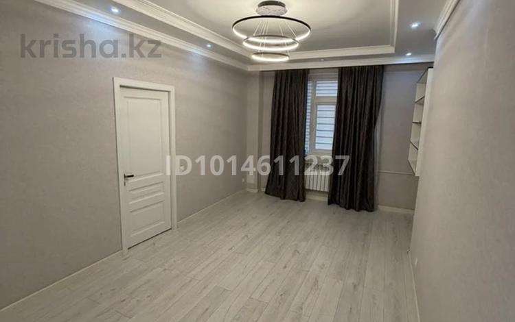 3-бөлмелі пәтер · 111 м² · 6/9 қабат, 17-ш/а. 95, бағасы: 41 млн ₸ в Актау, 17-й мкр — фото 2