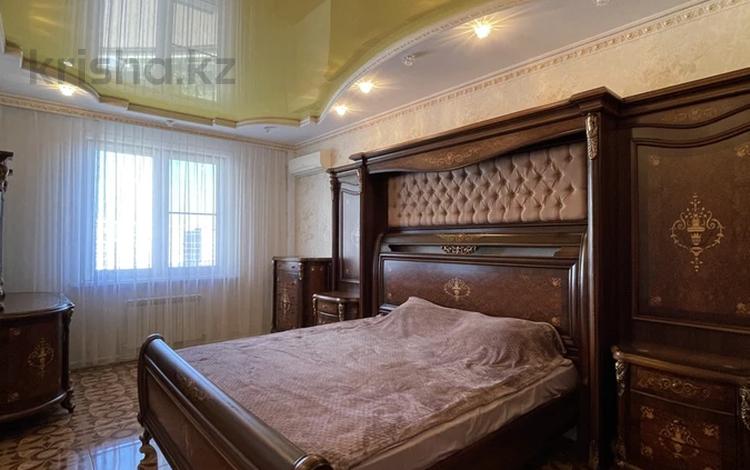 4-бөлмелі пәтер · 175.7 м² · 9/17 қабат, Шамши Калдаяков 11 — Калдаякова/Тауельсыздык, бағасы: 89.5 млн ₸ в Астане, Сарайшык р-н — фото 71
