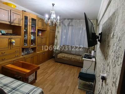 1-комнатная квартира, 30.2 м², 1/5 этаж, бурова 24б за 10.5 млн 〒 в Усть-Каменогорске