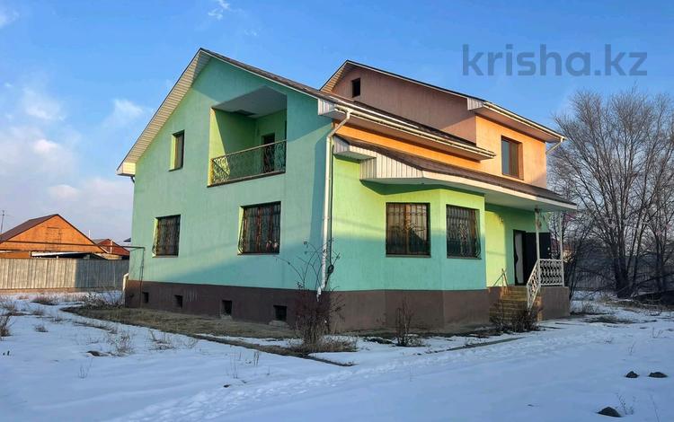7-комнатный дом помесячно, 340 м², 8 сот., Нурлы 38 за 400 000 〒 в Улане — фото 2