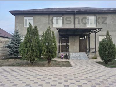 Отдельный дом · 11 комнат · 400 м² · 8 сот., ул. Казыбек би 21 за 250 млн ₸ в Таразе