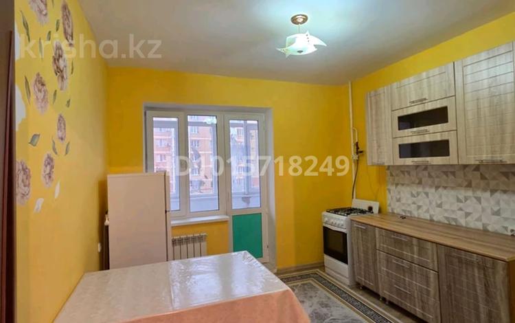 1-комнатная квартира · 42 м² · 3/9 этаж, мкр Жана Орда, Самал за 120 000 ₸ в Уральске — фото 2