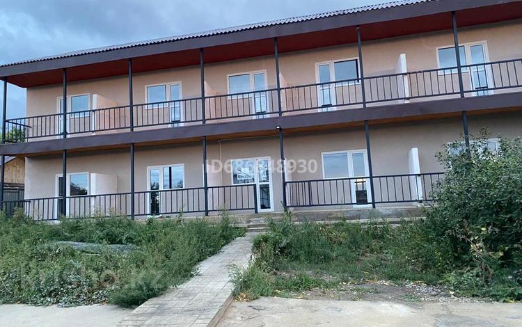 8-комнатная квартира · 200 м² · 2/2 этаж, Карбай Мусабаева 23А за 12 000 ₸ в Бурабае — фото 19