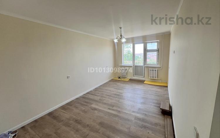 1-комнатная квартира · 34.1 м² · 4/5 этаж, Макарова 20 — Воинская пересечение Макарова за ~ 8.3 млн ₸ в Таразе — фото 2